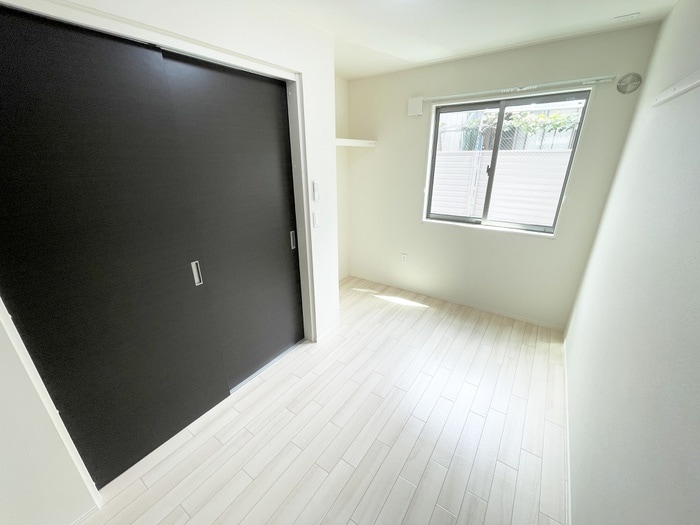 物件内観写真9　(居室)