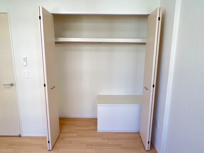 物件内観写真10　(収納)
