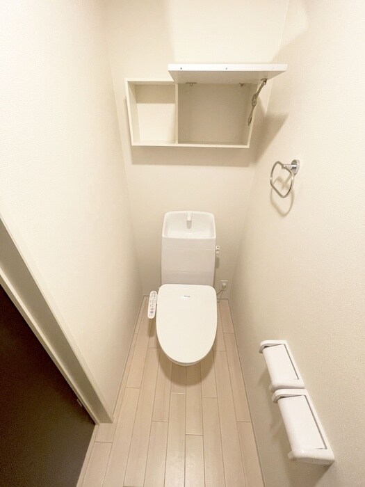 物件内観写真13　(トイレ)