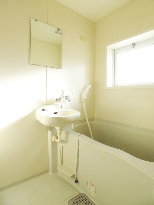 物件内観写真10　(バス／シャワールーム等)