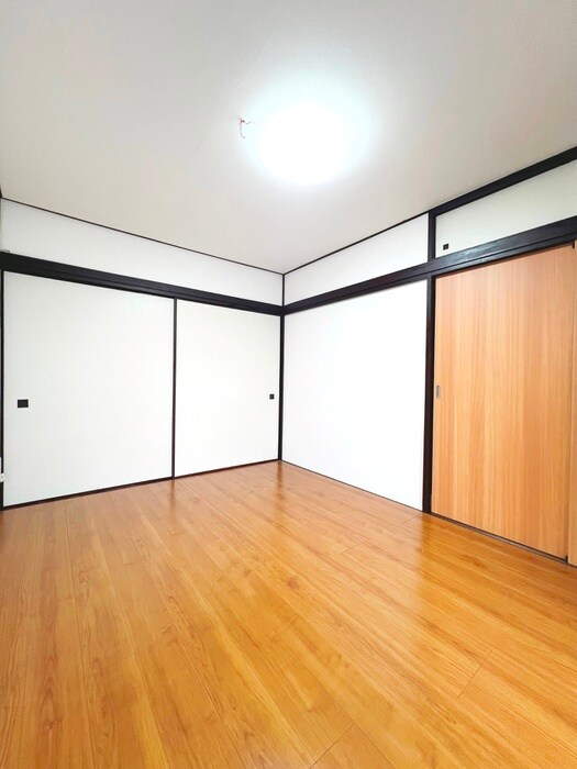 物件内観写真18　(居室)