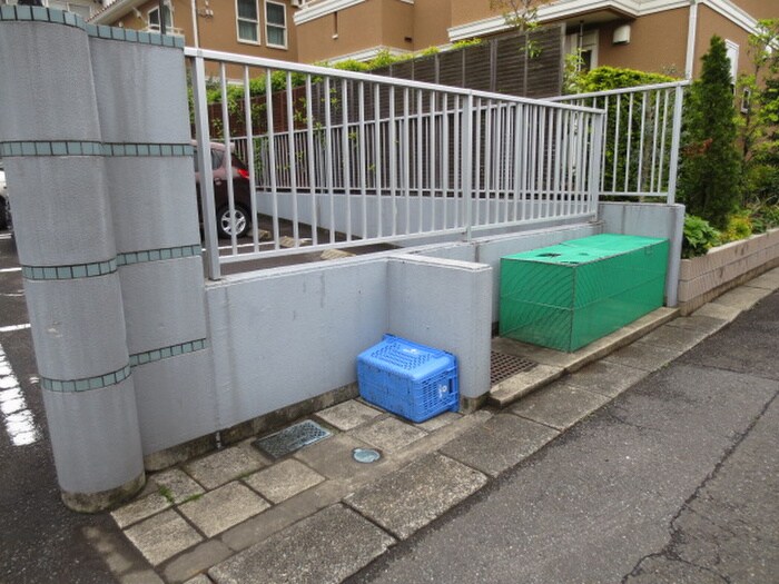 物件外観写真6　(建物設備)