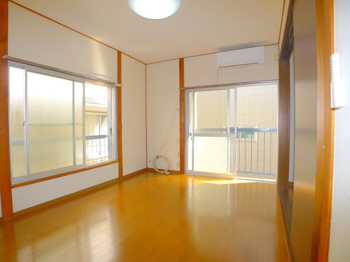 物件内観写真7　(居室)