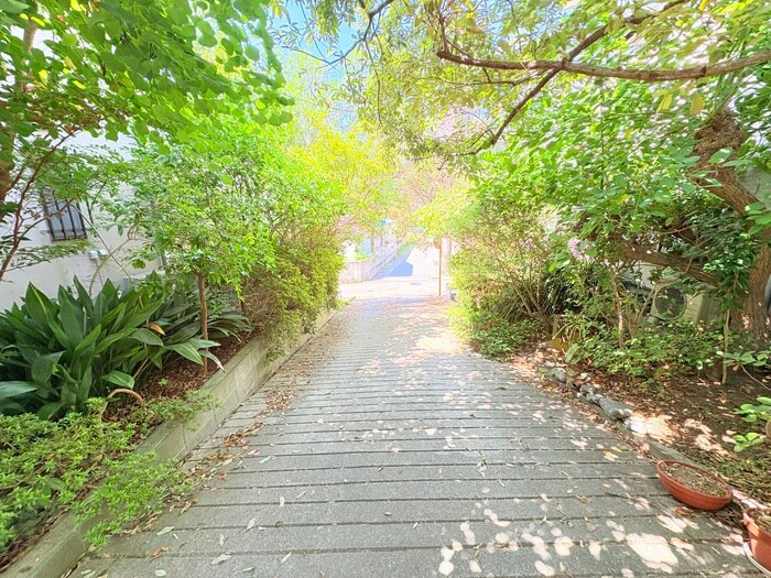 物件外観写真4　(周辺環境)