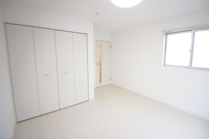 物件内観写真9　(居室)