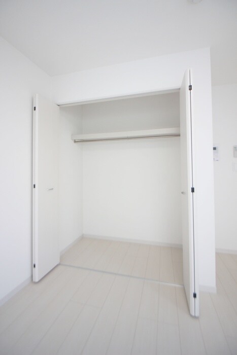 物件内観写真11　(収納)