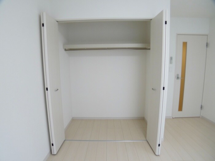 物件内観写真11　(収納)