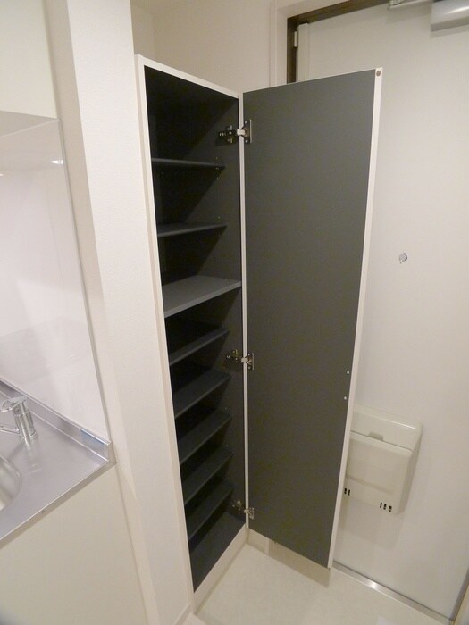 物件内観写真18　(靴箱)
