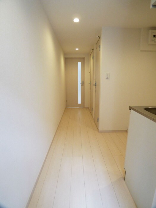 物件内観写真19　(廊下)