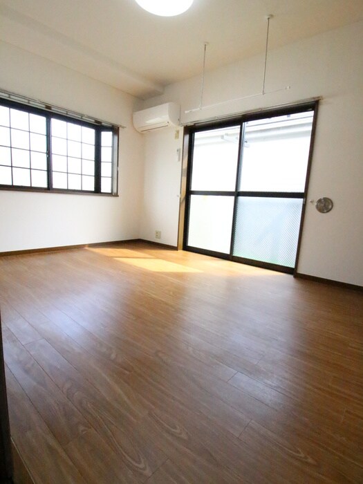 物件内観写真16　(居室)