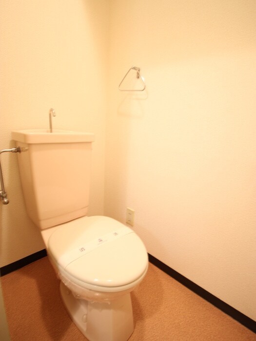 物件内観写真15　(トイレ)