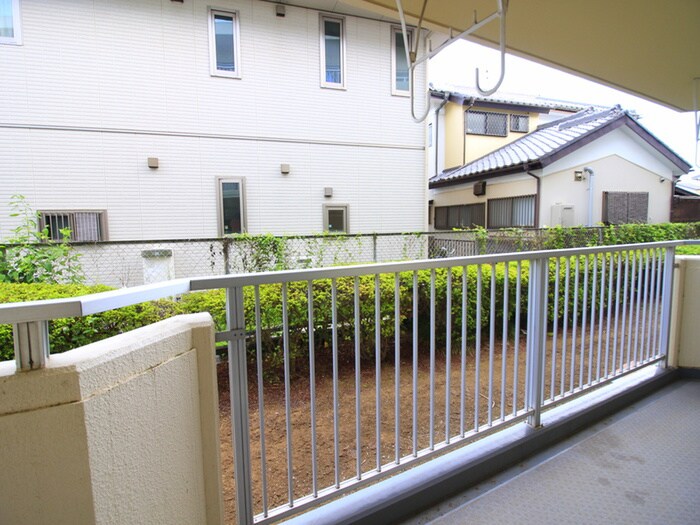 物件内観写真8　(ベランダ・バルコニー)