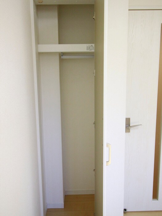 物件内観写真21　(収納)