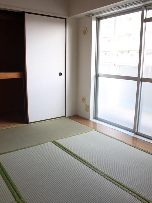 物件内観写真7　(居室)