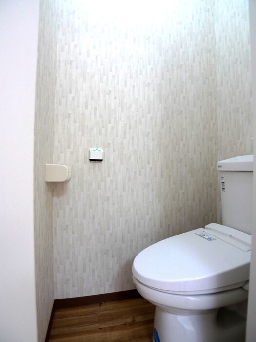 物件内観写真15　(トイレ)