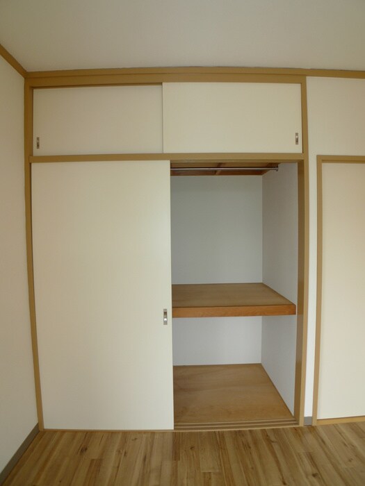 物件内観写真18　(収納)