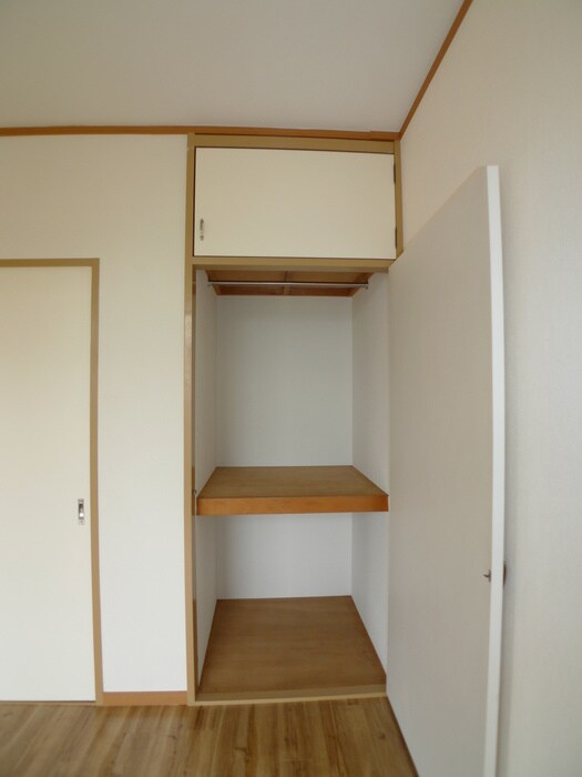 物件内観写真19　(収納)