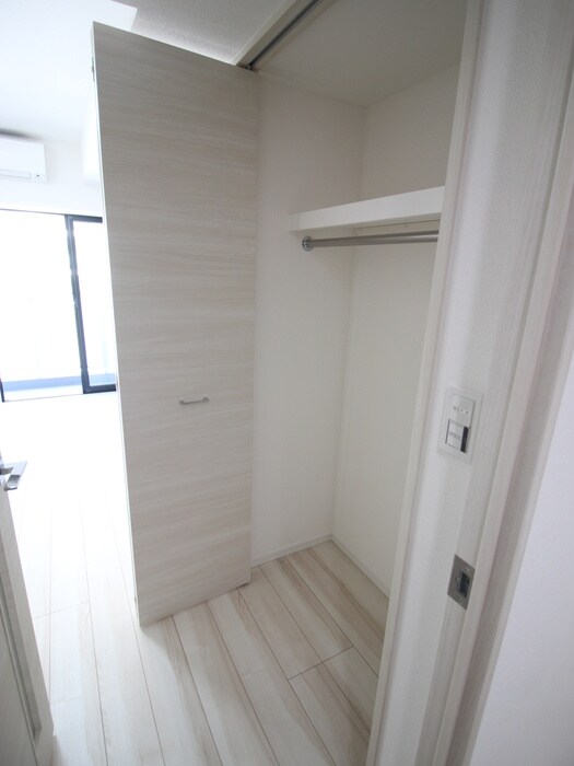 物件内観写真9　(収納)