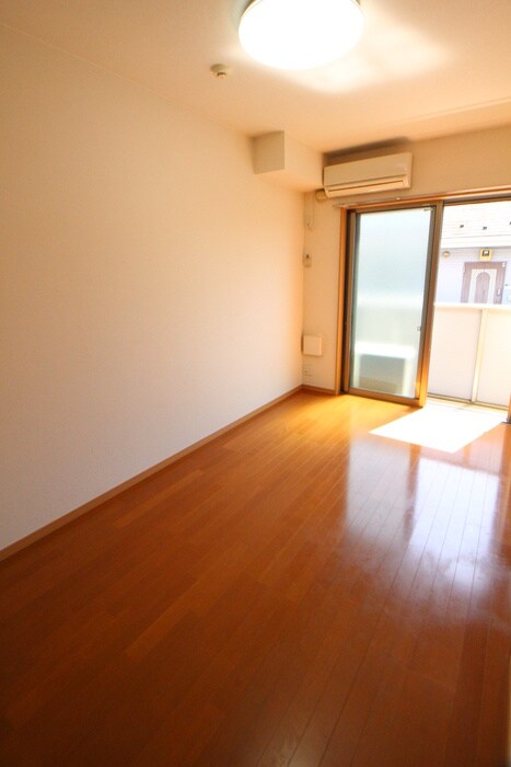 物件内観写真13　(居室)