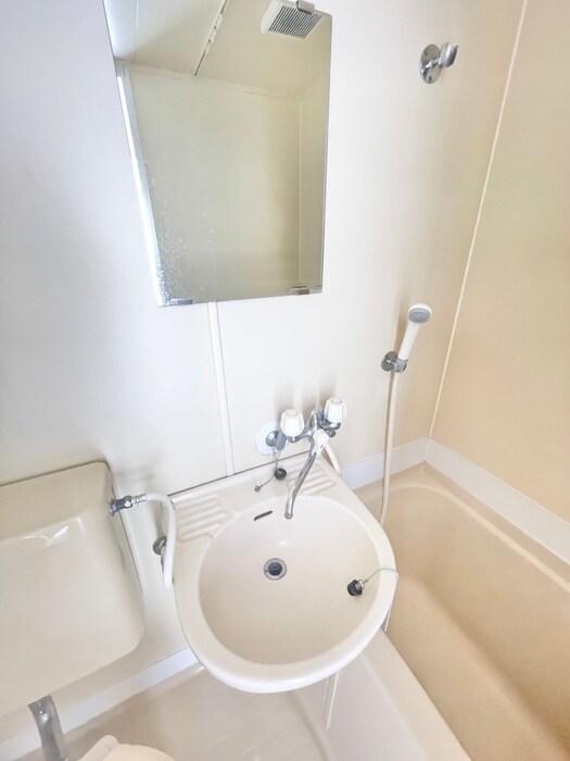 物件内観写真10　(洗面)