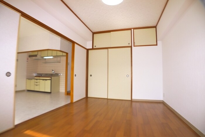 物件内観写真19　(居室)