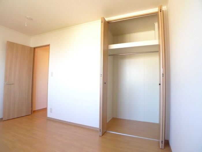 物件内観写真10　(収納)