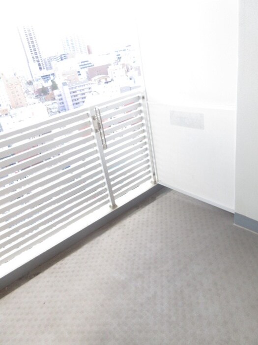 物件内観写真15　(ベランダ・バルコニー)