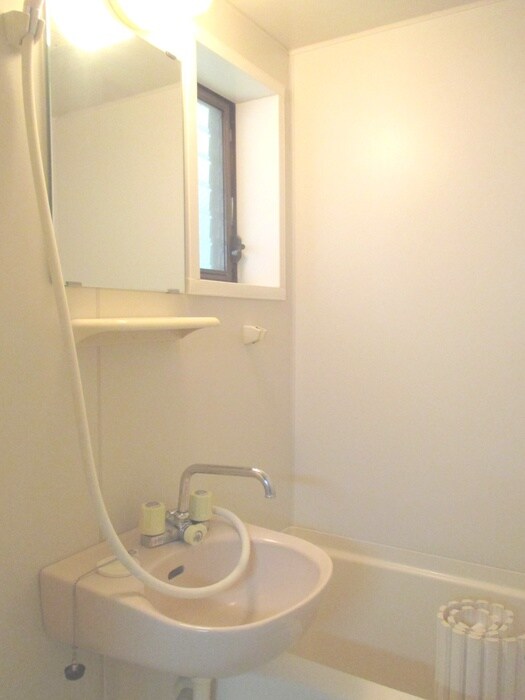 物件内観写真13　(バス／シャワールーム等)