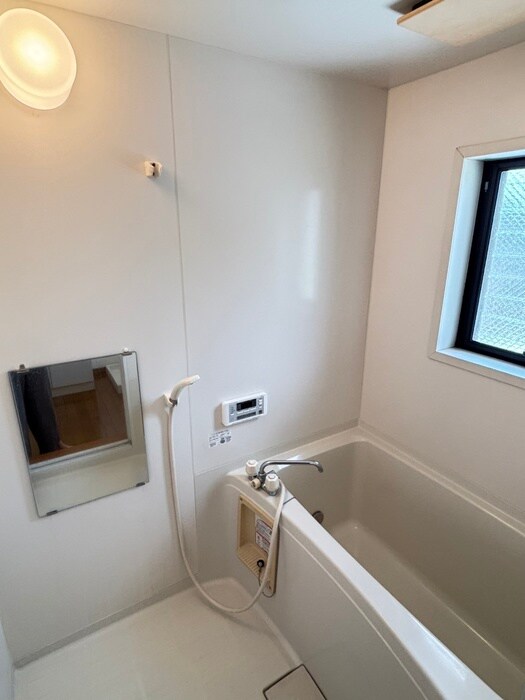 物件内観写真12　(バス／シャワールーム等)