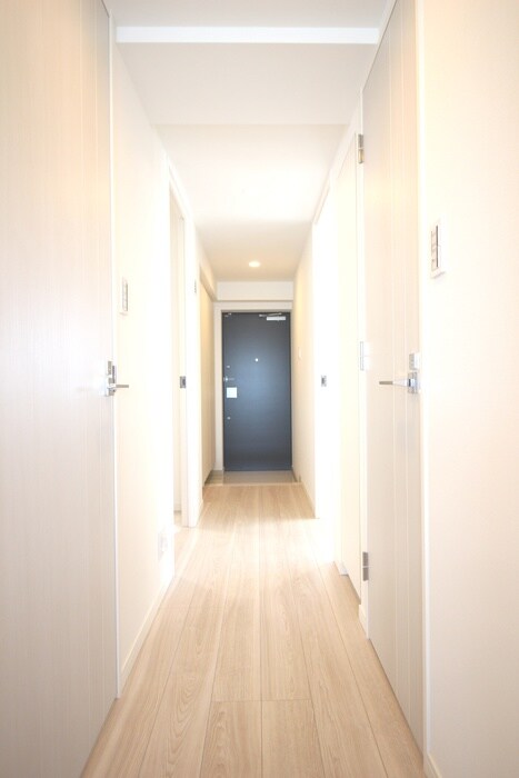 物件内観写真18　(廊下)