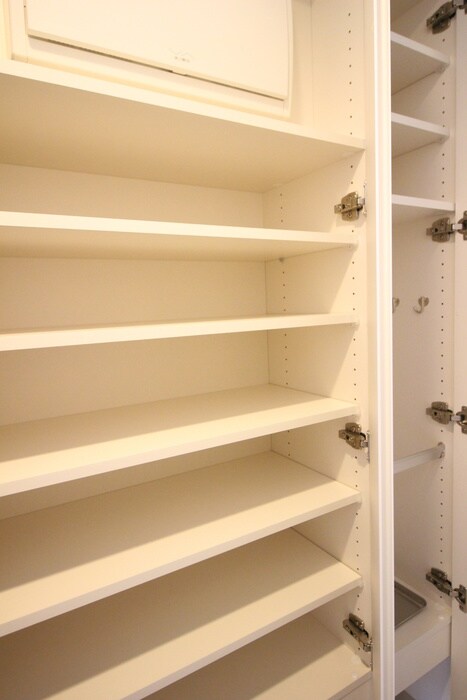 物件内観写真19　(靴箱)