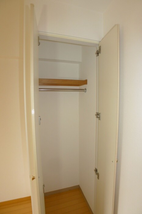 物件内観写真15　(収納)