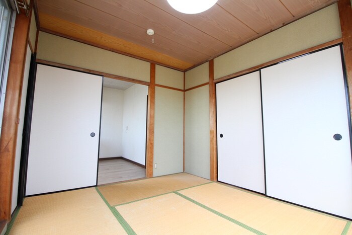 物件内観写真6　(居室)