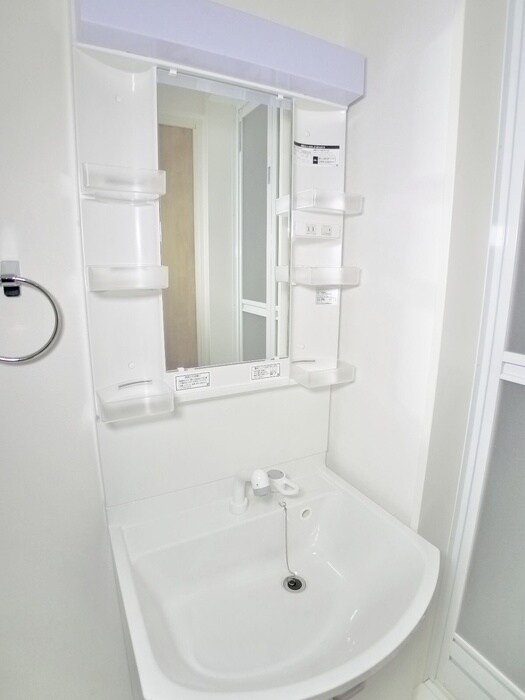 物件内観写真15　(洗面)