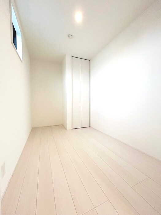 物件内観写真9　(居室)