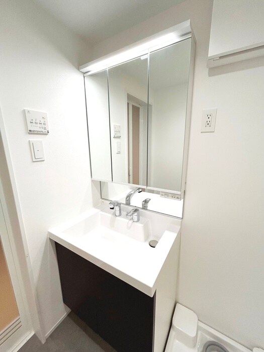 物件内観写真14　(洗面)