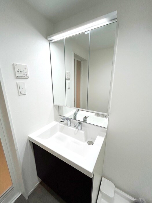 物件内観写真14　(洗面)