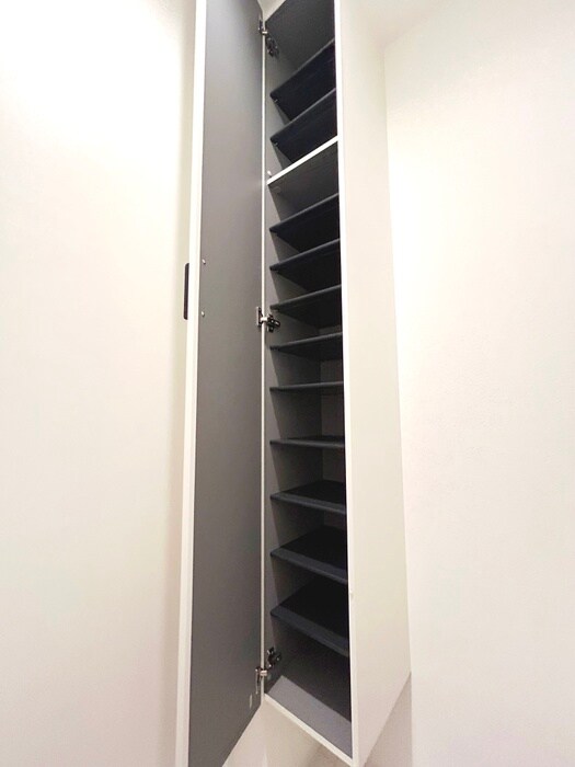 物件内観写真17　(靴箱)