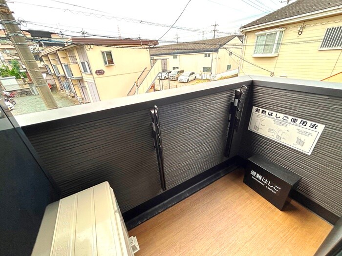 物件内観写真22　(室内からの展望)