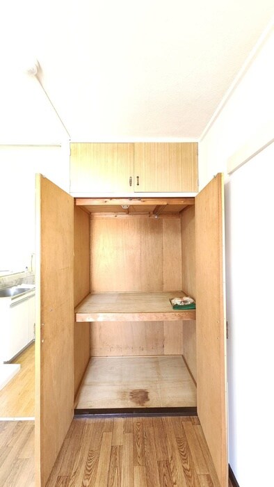 物件内観写真11　(収納)