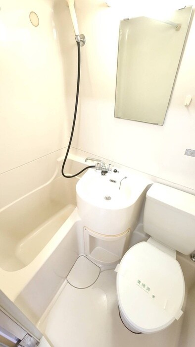 物件内観写真12　(バス／シャワールーム等)