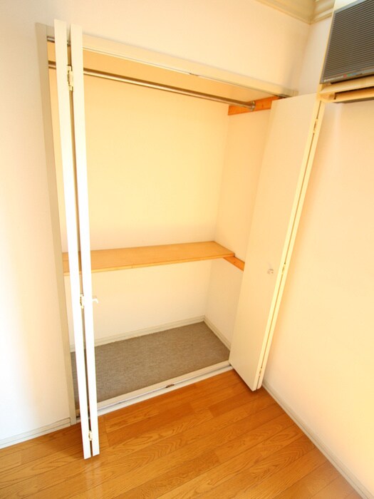 物件内観写真7　(収納)