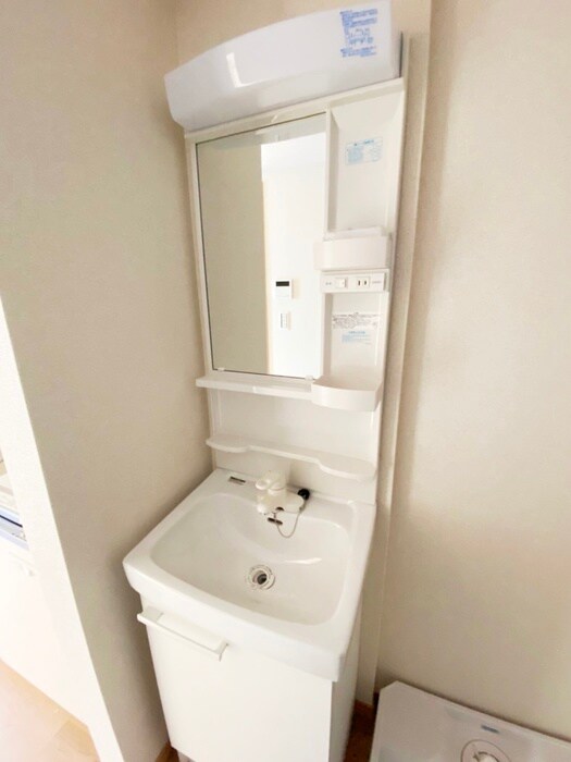 物件内観写真13　(洗面)