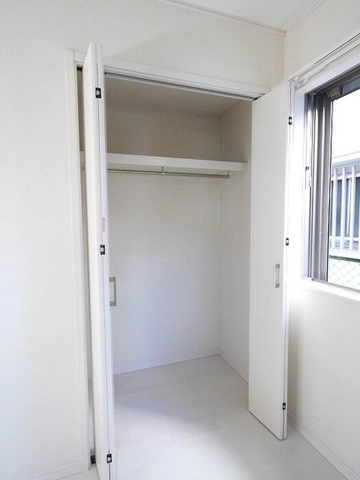 物件内観写真11　(収納)