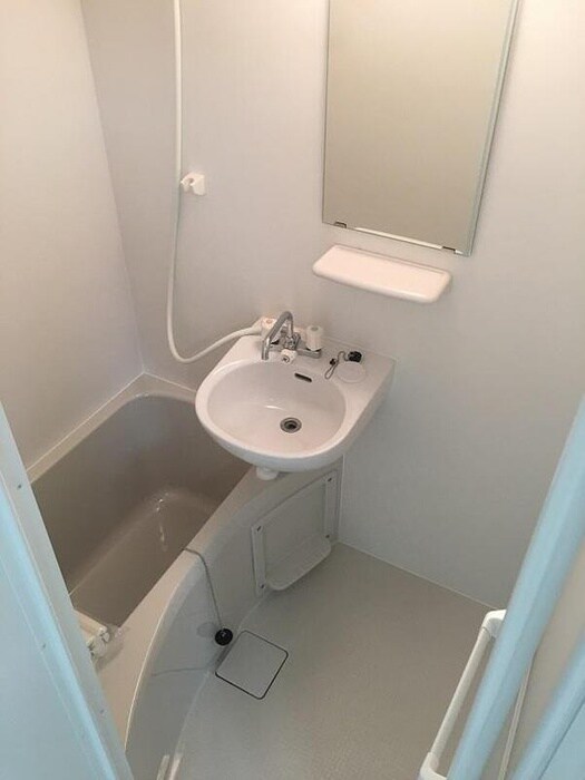 物件内観写真6　(バス／シャワールーム等)