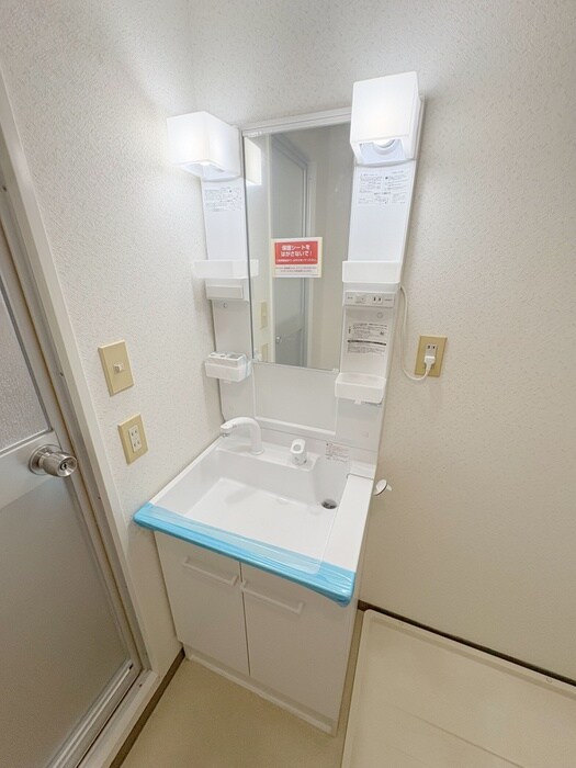 物件内観写真15　(洗面)