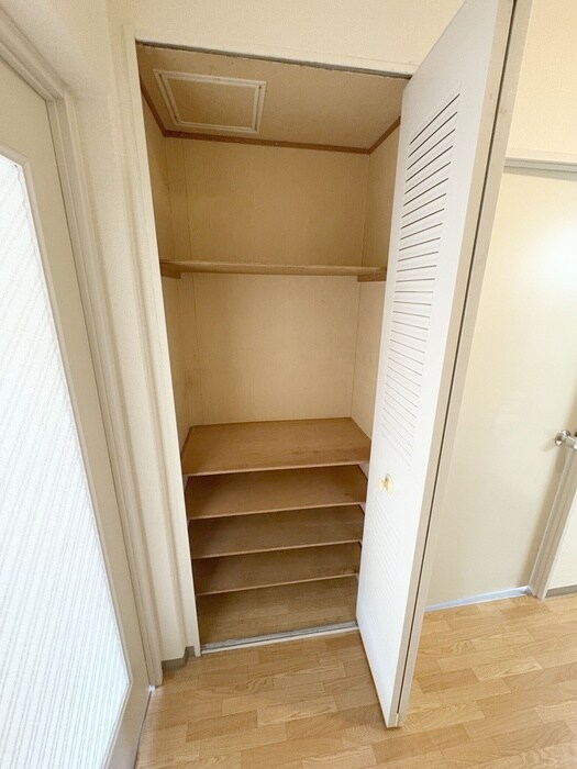 物件内観写真18　(靴箱)