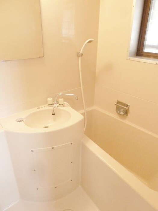 物件内観写真12　(バス／シャワールーム等)
