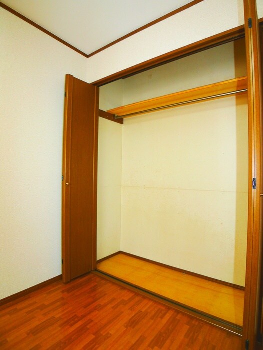 物件内観写真7　(収納)