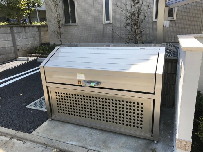 物件外観写真4　(建物設備)